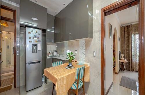 Stunning Freestanding Home In Effingham