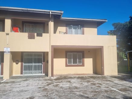 Perfect 2 bedroom starter Home in  Moseley Park