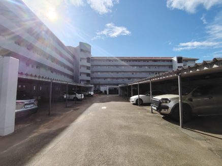 Secure & Serene Living: Your Ideal Umgeni Park Bachelor Unit