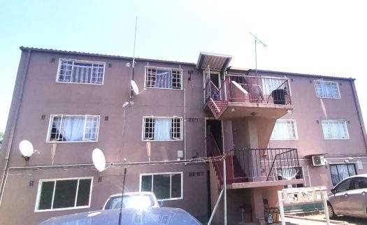 2 bedroom flat for rent in Phoenix